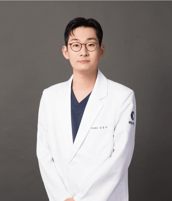 김동주